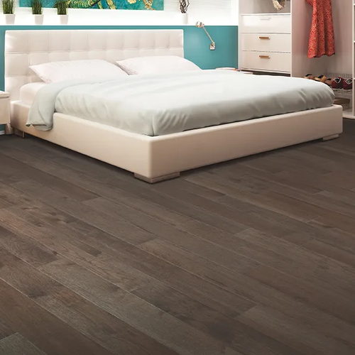 New Hardwood floors in Palm Desert, California by Royalty Floors & Blinds